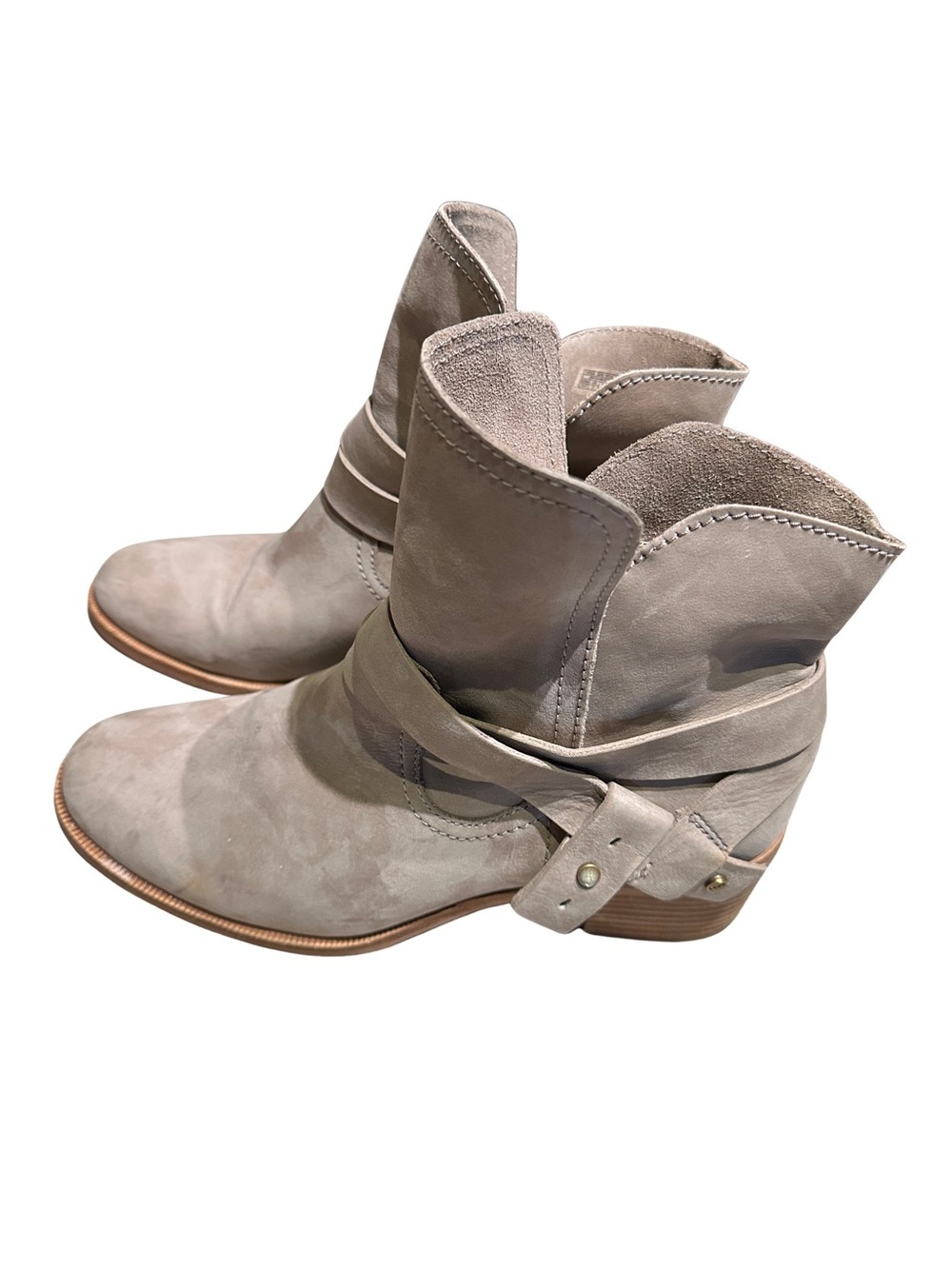 UGG Elora Ankle Boots Womens 8.5 Taupe Suede Wrap Strap Block Heel Boho - Picture 2 of 9